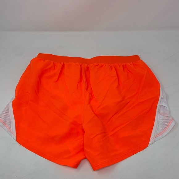NEW - Women’s Under Armour Fly By 2.0 Running Shorts - Picture 2 of 7